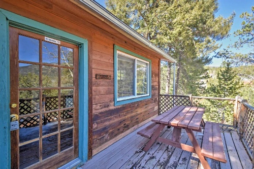 Cabin with Mtn Views - 5 Mi to Mueller State Park! image 12